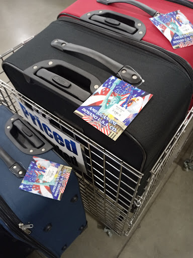 Thrift Store «Goodwill Ocala Superstore Adjacent to Paddock Mall», reviews and photos, 2830 SW 27th Ave, Ocala, FL 34471, USA