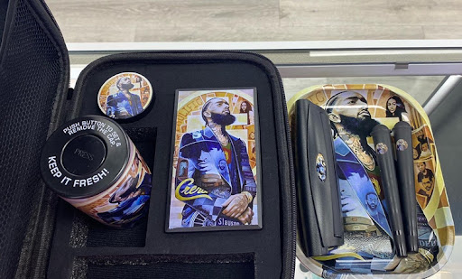 Tobacco Shop «Pine-Apple Xpress Smoke Shop Vape Shop, & Hookahs Sugar Land», reviews and photos, 10701 W Bellfort Ave b182, Houston, TX 77099, USA