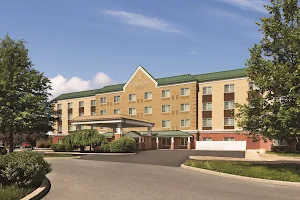 Country Inn & Suites by Radisson, Hagerstown, MD image