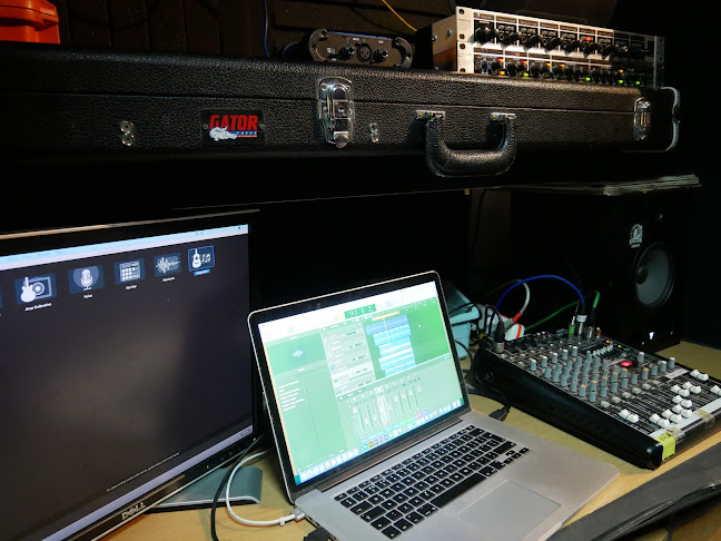 Backstage Sala de Ensaio/ Studio para Bandas em Lisboa Número de telefone