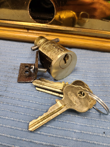 Locksmith «Houdini Lock & Safe», reviews and photos, 932 Old York Rd, Abington, PA 19001, USA