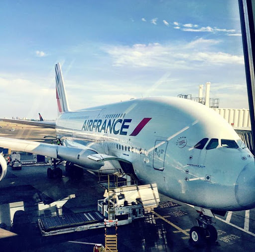 Air France Lounge image 8