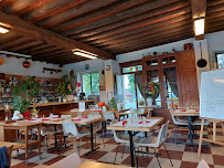 Atmosphère du Restaurant le plan d'eau à Saint-Yrieix-la-Perche - n°1
