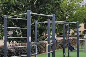 Calisthenics park image