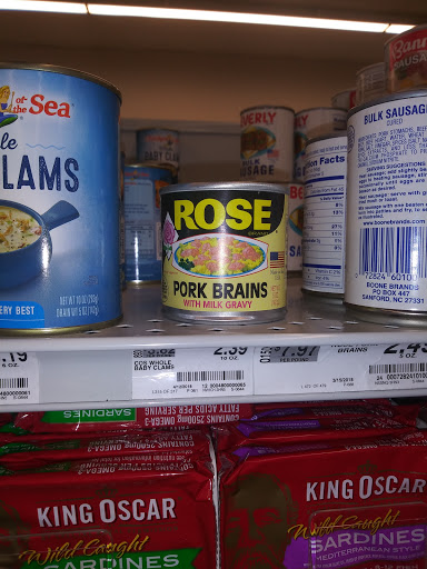 Grocery Store «Food Lion», reviews and photos, 5209 Plaza Dr, Hopewell, VA 23860, USA