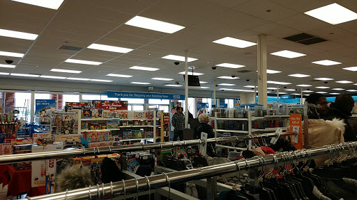 Clothing Store «Ross Dress for Less», reviews and photos, 3701 Truxel Rd, Sacramento, CA 95834, USA