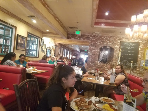 Shopping Mall «River Park Shopping Center», reviews and photos, 71 E Via la Plata, Fresno, CA 93720, USA