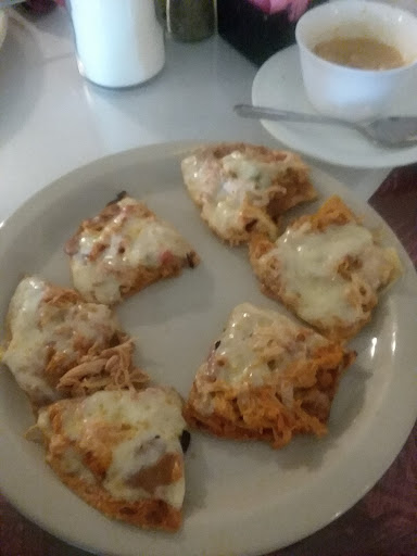 Grocery Store «KC Grocery Store», reviews and photos, 2312 N Sylvania Ave, Fort Worth, TX 76111, USA