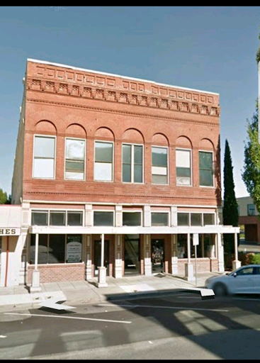 Liquor Store «Downtown Salem Liquors», reviews and photos, 263 Commercial St SE, Salem, OR 97301, USA