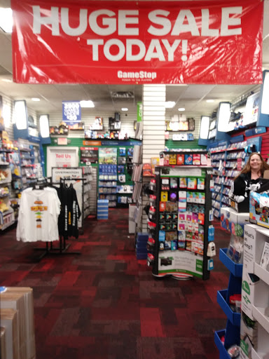 Video Game Store «GameStop», reviews and photos, 100 Mall Dr a, Steubenville, OH 43952, USA