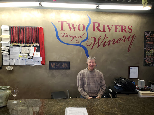 Winery «Two Rivers Vineyard & Winery», reviews and photos, 6111 US-10 #200, Ramsey, MN 55303, USA