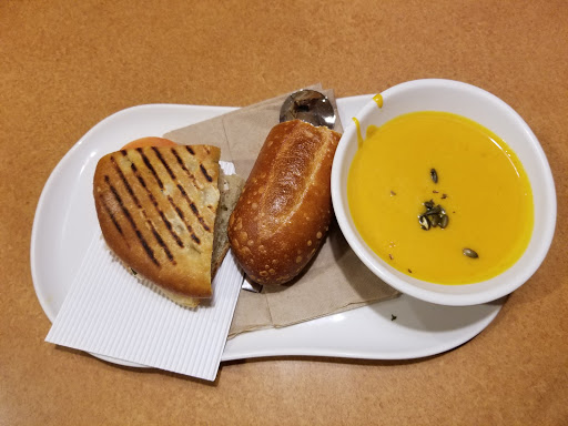 Sandwich Shop «Panera Bread», reviews and photos, 267 N Plainfield Rd, West Lebanon, NH 03784, USA