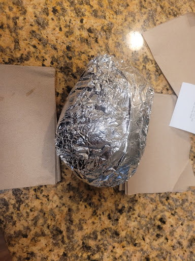 Mexican Restaurant «QDOBA Mexican Eats», reviews and photos, 3902 13th Ave S #1828, Fargo, ND 58103, USA