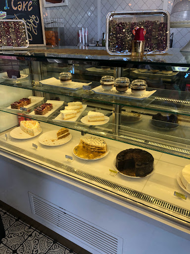 Shopping Mall «The District», reviews and photos, 2437 Park Ave, Tustin, CA 92782, USA