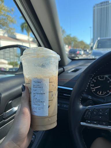 Coffee Shop «Starbucks», reviews and photos, 1805 E Hallandale Beach Blvd, Hallandale Beach, FL 33009, USA