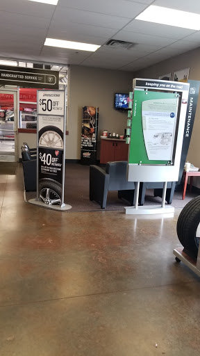 Tire Shop «Firestone Complete Auto Care», reviews and photos, 10301 Big Bend Rd, Riverview, FL 33578, USA