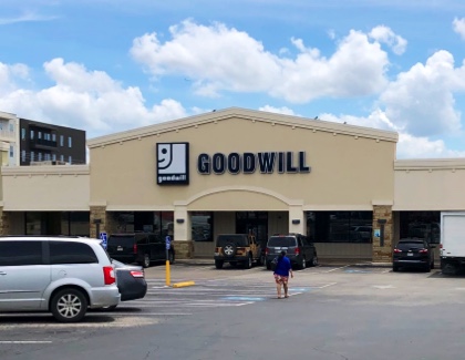 Thrift Store «Goodwill Central Texas - North Lamar», reviews and photos