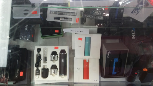 Tobacco Shop «One Love Tobacco & Gifts», reviews and photos, 7116 Gulf Blvd, St Pete Beach, FL 33706, USA