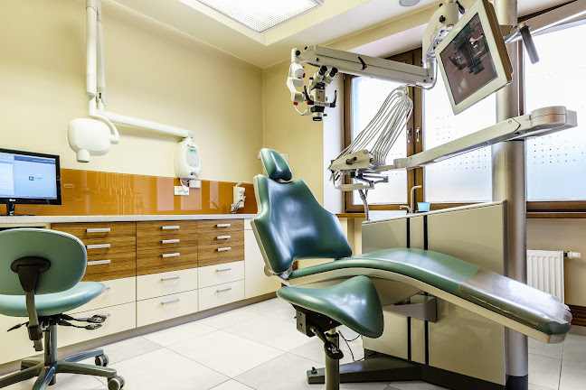 Opinii despre Centrum Stomatologiczne Bema 4 în Gdynia - Stomatolog