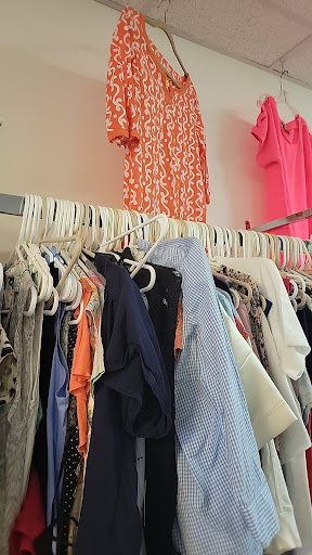 Thrift Store «Second Chance Thrift Shop», reviews and photos, 30 Jericho Turnpike, New Hyde Park, NY 11040, USA