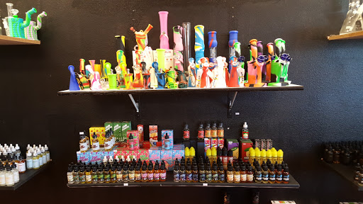 Tobacco Shop «Smoke depot», reviews and photos, 16148 NE Sandy Blvd, Portland, OR 97230, USA