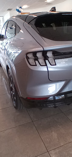 Used Car Dealer «John Bleakley Ford», reviews and photos, 870 Thornton Rd, Lithia Springs, GA 30122, USA