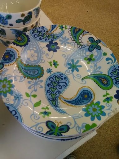 Dollar Store «Dollar Tree», reviews and photos, 90 W Kemper Rd, Springdale, OH 45246, USA