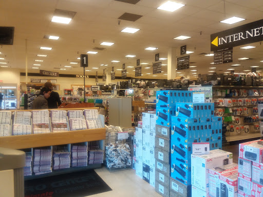 Electronics Store «Micro Center», reviews and photos, 8000 E Quincy Ave, Denver, CO 80237, USA