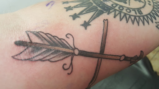 Tattoo Shop «Screaming Needle Tattooing», reviews and photos, 652 28th St SW, Wyoming, MI 49509, USA