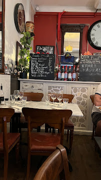 Atmosphère du Restaurant italien La Trattoria à Antibes - n°4