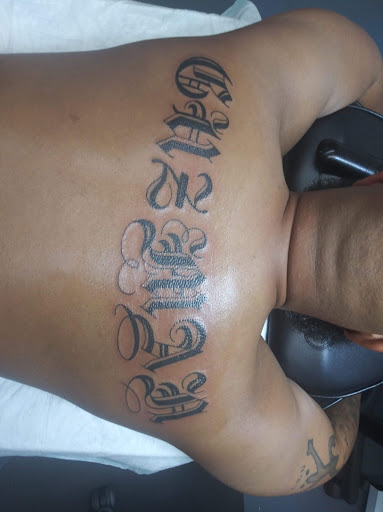 Explore tattoo ideas woman shoulder, creative tattoo ideas in Lakeland, available at 360 INKpressions