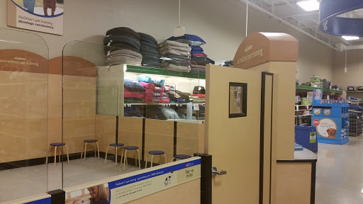 Pet Supply Store «PetSmart», reviews and photos, 3132 Vestal Pkwy E, Vestal, NY 13850, USA
