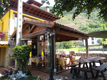 Bar Casa Sanchez - N-625, 33557 Tornín, Asturias, Spain