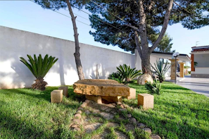 Villa Alcmena image