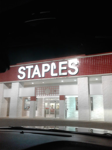 Office Supply Store «Staples», reviews and photos, 2285 Kingsley Ave a, Orange Park, FL 32073, USA