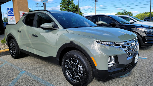 Car Dealer «Suresky Hyundai», reviews and photos, 2 Hatfield Ln, Goshen, NY 10924, USA