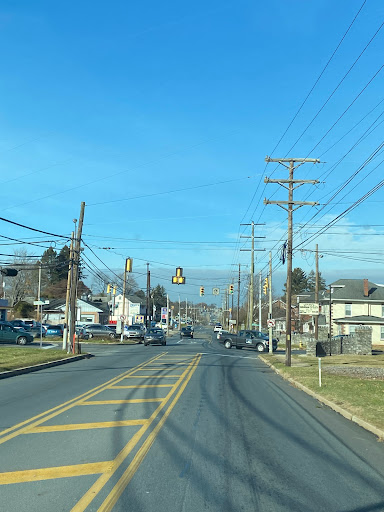 Shopping Mall «Shillington Shopping Center», reviews and photos, 502 E Lancaster Ave, Reading, PA 19607, USA