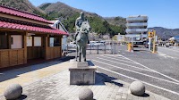 縁の広場