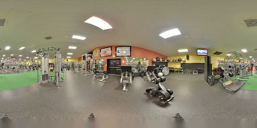 Gym «World Gym», reviews and photos, 1990 Chaneyville Rd, Owings, MD 20736, USA