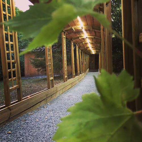 Wine Spa : Location cabane romantique en pleine nature pour week end en amoureux avec spa privatif, sauna et table de massage à hydrojets, proche Limoges à Ambazac, Haute-Vienne, Nouvelle-Aquitaine à Ambazac