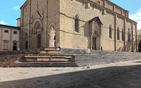 Arezzo Cathedral image