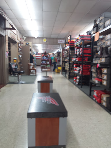 Outdoor Sports Store «Barnes Store», reviews and photos, 1332 Bankhead Hwy, Carrollton, GA 30116, USA