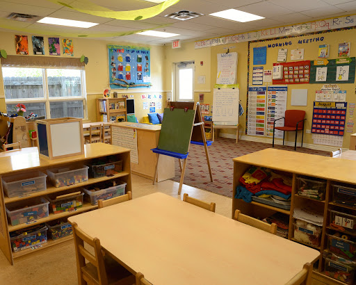 Day Care Center «La Petite Academy of Lenox, IL», reviews and photos, 2120 Calistoga Dr, New Lenox, IL 60451, USA