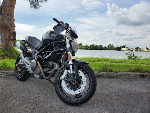 Used Motorcycle Dealer «Top Gear Inc», reviews and photos, 2000 Stirling Rd, Dania Beach, FL 33004, USA