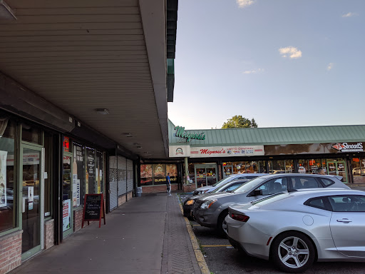 Supermarket «Mignosi Supermarket», reviews and photos, 1006 Rossville Ave, Staten Island, NY 10309, USA