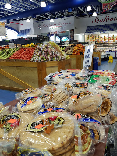 Supermarket «Top Tomato Super Store», reviews and photos, 1071 Bay St, Staten Island, NY 10305, USA