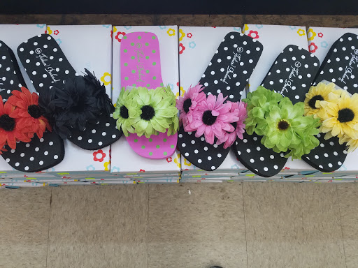 Beauty Supply Store «Hair Plus Beauty Supply», reviews and photos, 2403 Broadway St, Little Rock, AR 72206, USA