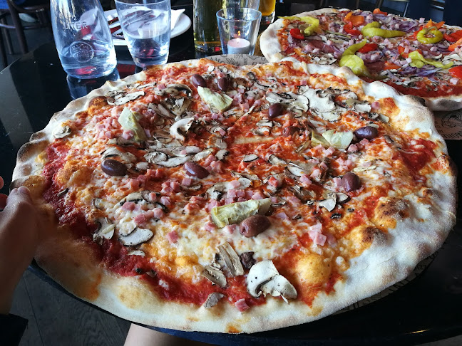 L'Osteria Southampton - Pizza