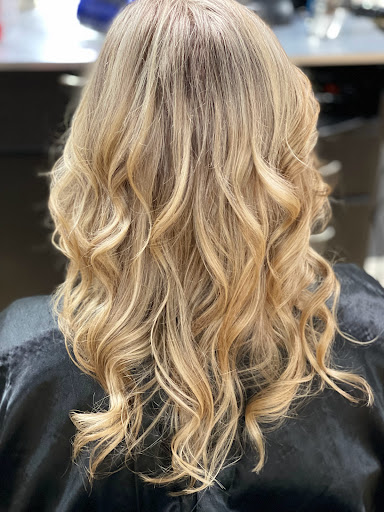 Hair Salon «The Parlour A Hair Salon», reviews and photos, 333 Jesse Jewell Pkwy SE, Gainesville, GA 30501, USA
