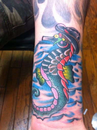 Tattoo Shop «Hellcat Tattoo», reviews and photos, 1896 Palm Beach Lakes Blvd #100, West Palm Beach, FL 33409, USA